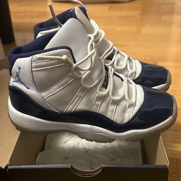Jordan Retro 11 - Picture 3 of 3